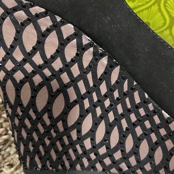 Black/Grey Glitter Platform Wedges, never been worn, all original packaging - Picture 2 of 4